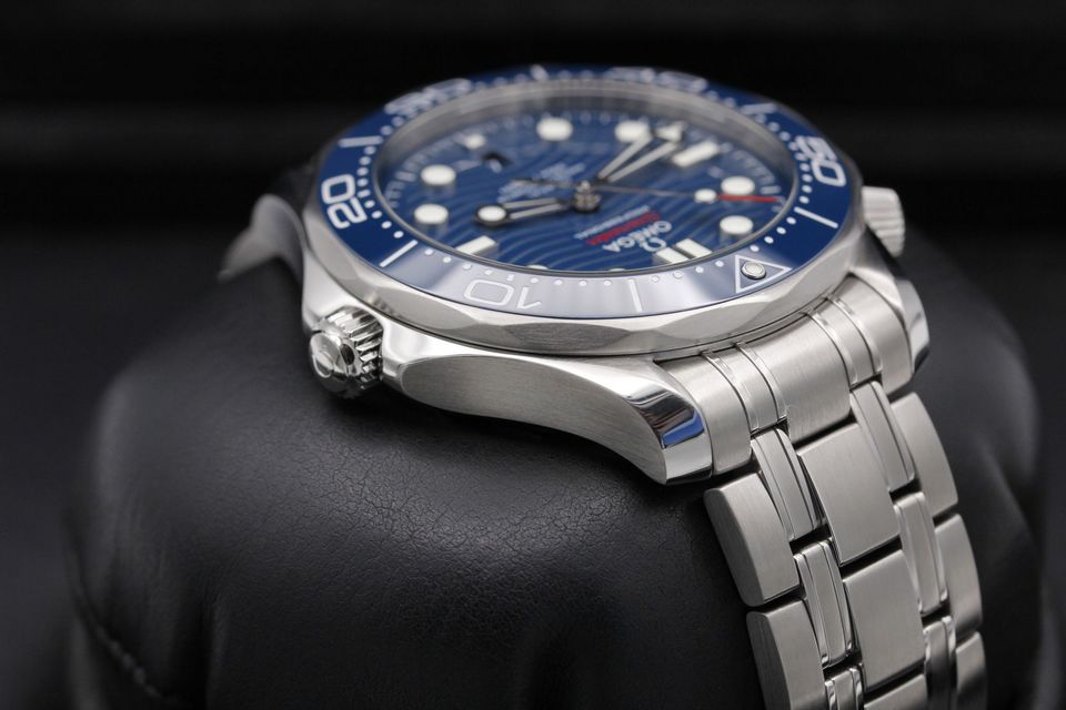 Omega Seamaster Diver 300m 210.30.42.20.03.001 Image 4